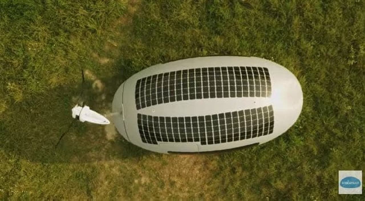 「Ecocapsule」には、太陽の光を活用する「ソーラーパネル」