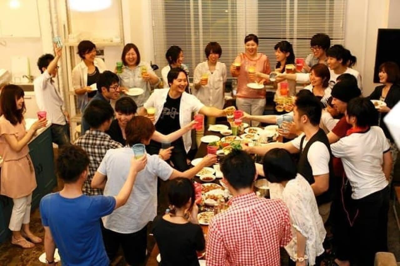 Let's enjoy "making" and "eating" to the fullest! (The image is an image of a resident exchange meeting)