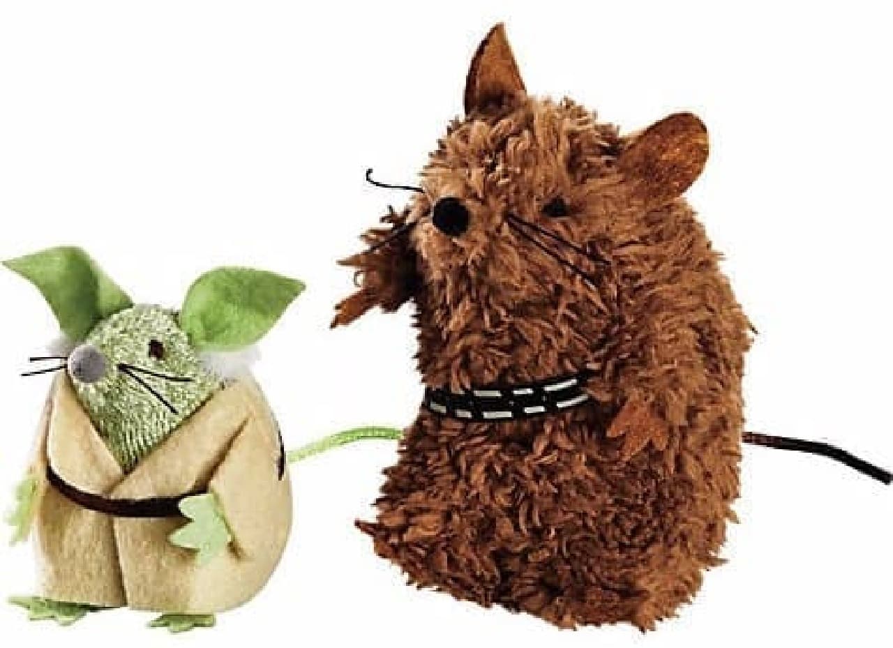 Yoda and Chewbacca who became mice I want to collect this normally