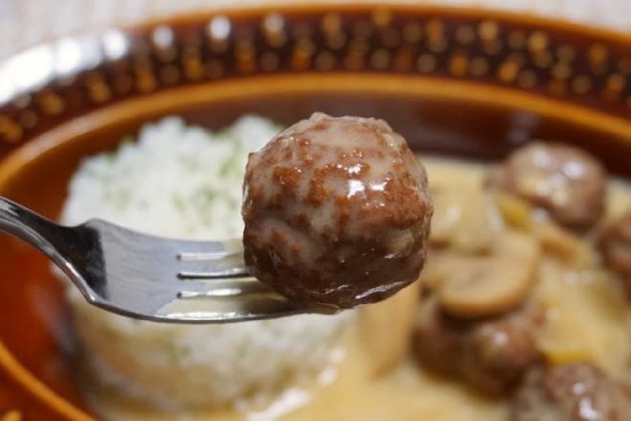 Fine and smooth meatballs