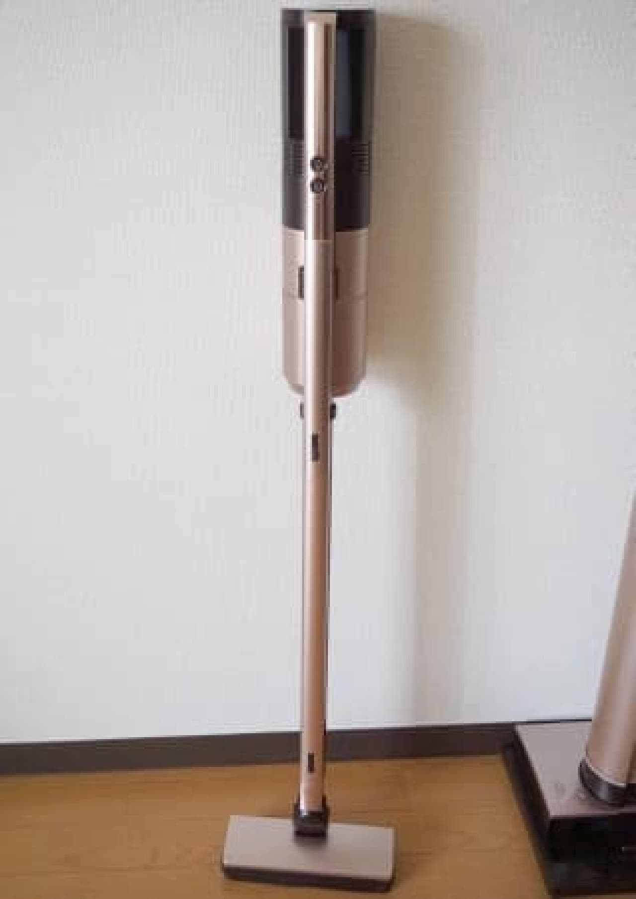 Mitsubishi Electric Cordless Stick Cleaner "iNSTICK"