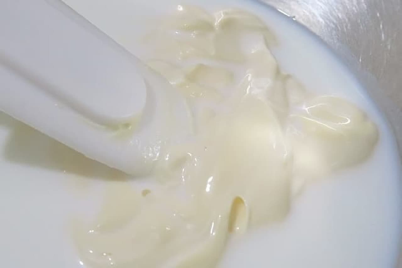 Mayonnaise and milk