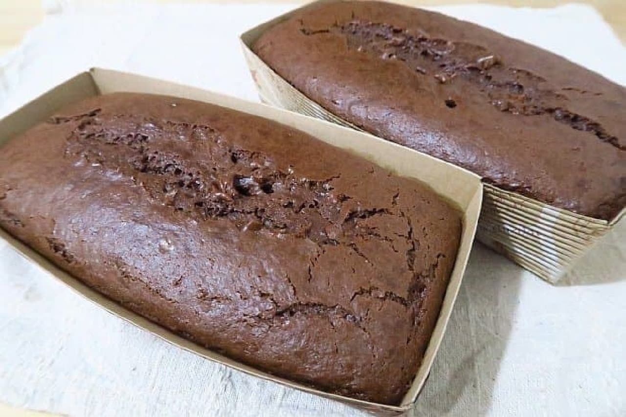 Chocolate cake with mayonnaise