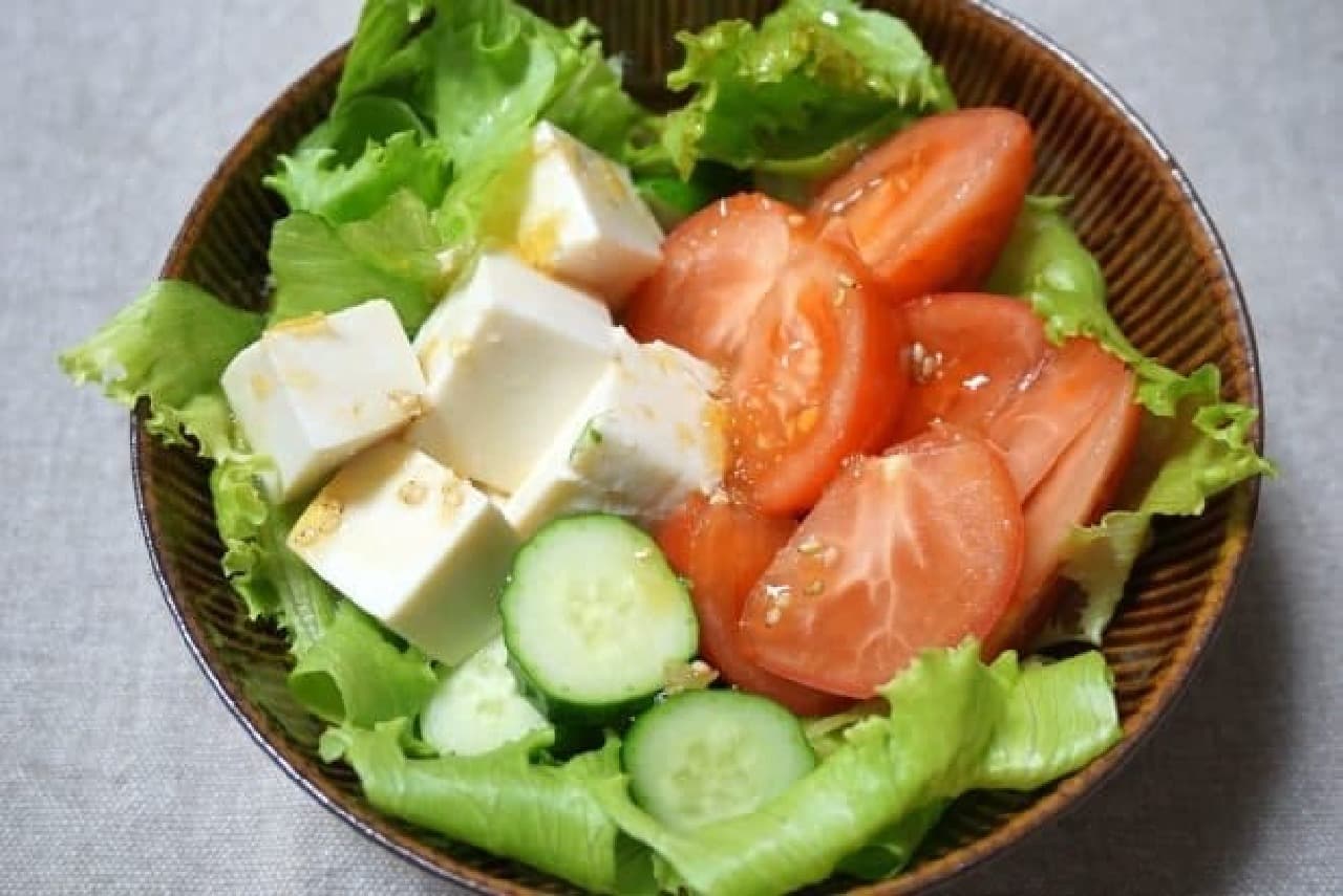Chinese style soy sauce dressing salad