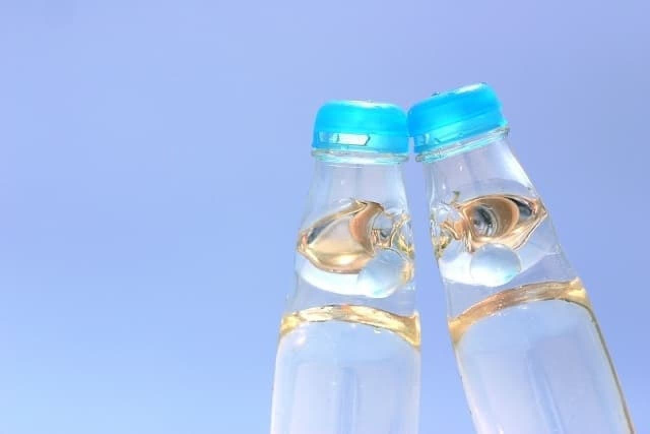 Ramune glass bottle