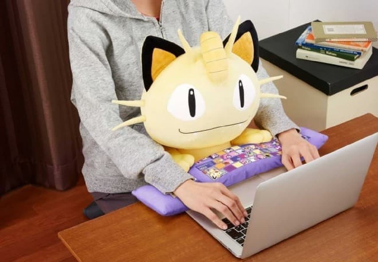 Pre-orders for "Pokemon PC Cushion Nyas" started