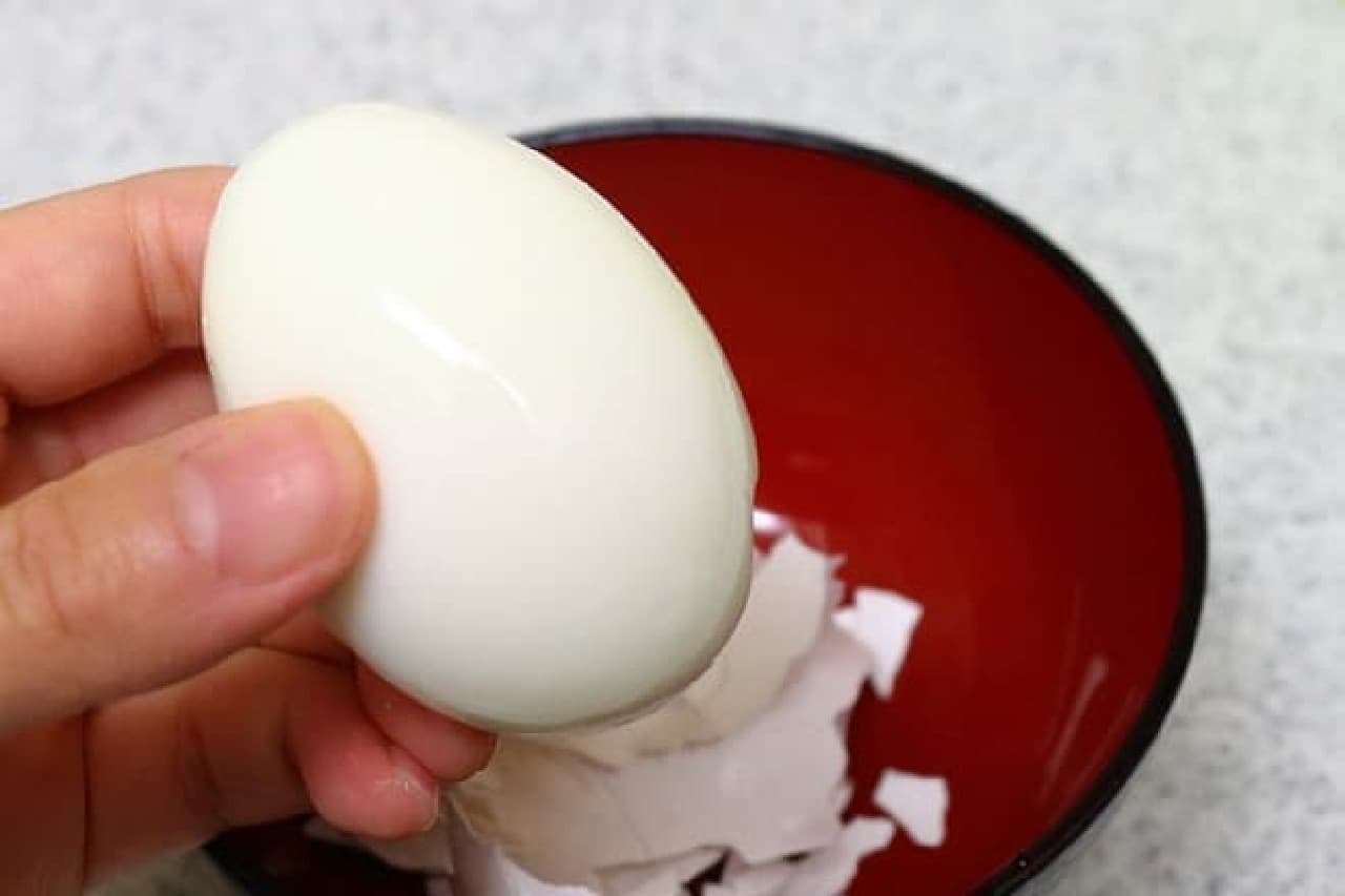 How to make a boiled egg with a beautiful shell