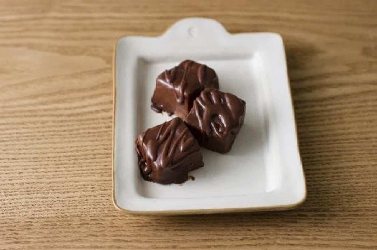 Takano Dofu's bite chocolate