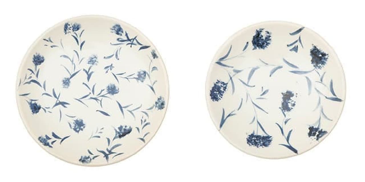 "Share with Kurihara harumi" Blue and white pottery