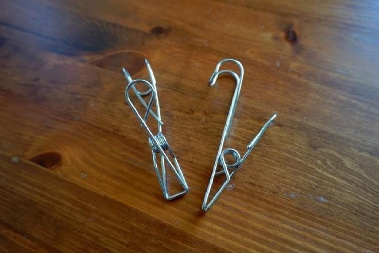 MUJI "Stainless Hook Wire Clip"