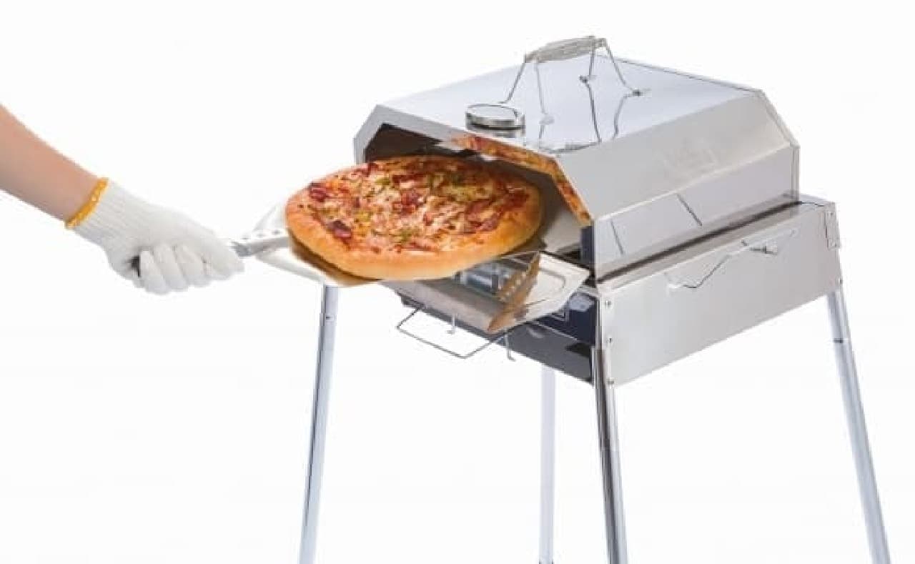 DCM brand pizza oven