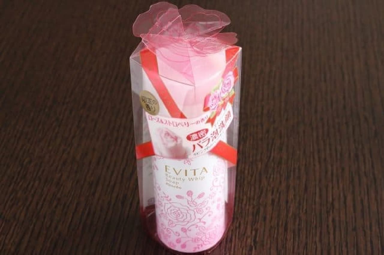 美しいバラが咲く洗顔料「エビータ ビューティホイップソープ」に限定品--ローズ＆ストロベリーの甘い香り [えんウチ]
