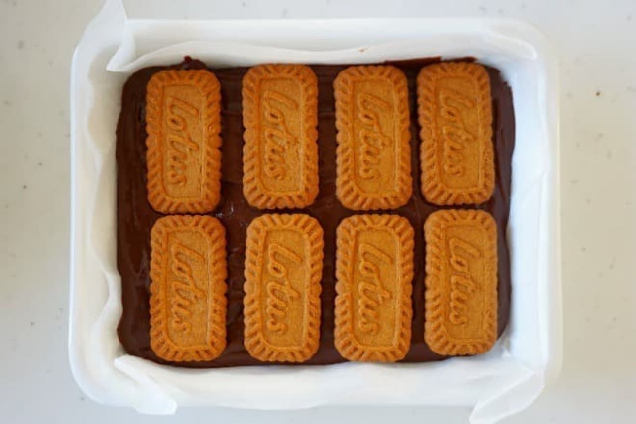 オレオマフィン・ロータスブラウニー・クリスマスチーズケーキ -- クッキーをトッピングする焼き菓子まとめ