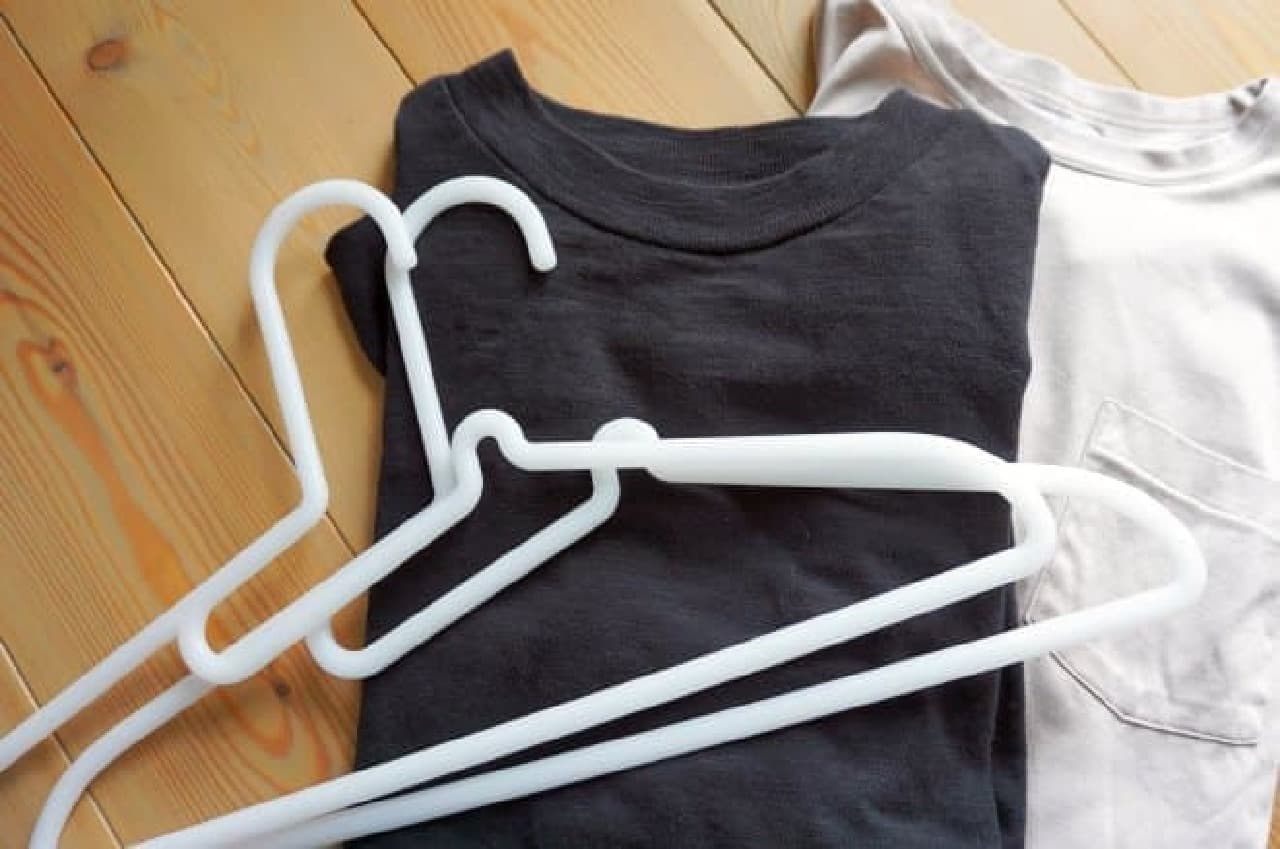 MUJI "Polypropylene Laundry Hangers / Shirts"