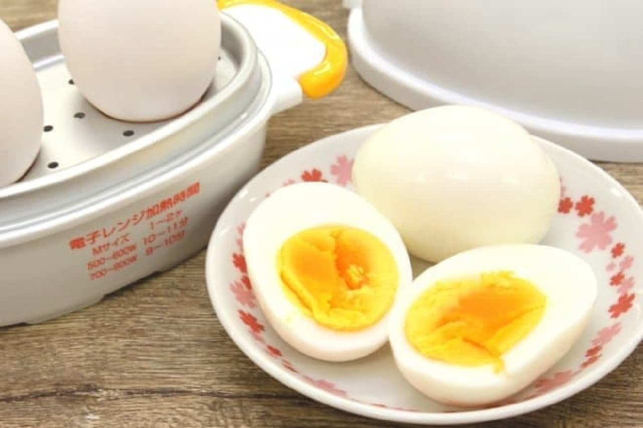 Easy chin in the microwave! boiled egg