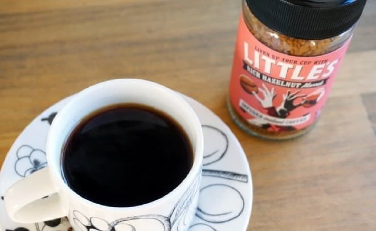 Instant flavor coffee "LITTLE'S"