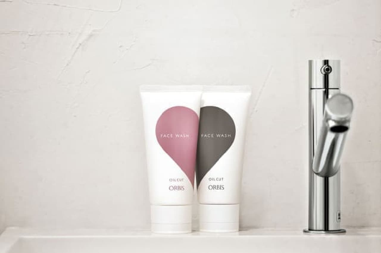 Facial cleanser set for Valentine's Day from Orbis "Women's and Men's Twin Wash"