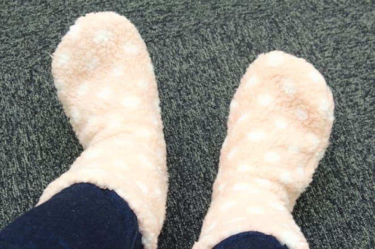 Daiso socks, room socks, and room shoes that help protect against the cold in winter