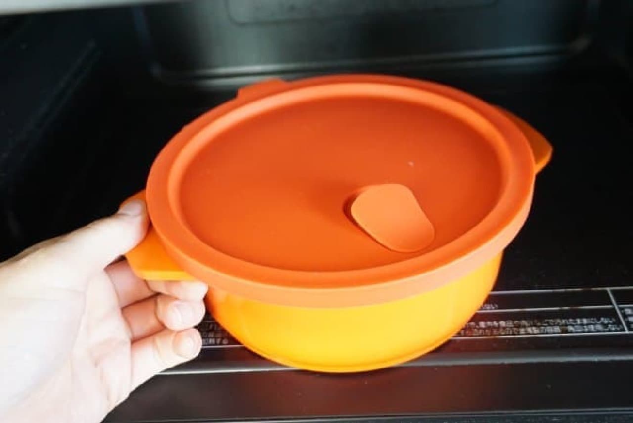 Aeon "HOME COORDY Ceramic coat pot that can also be used in a microwave oven"