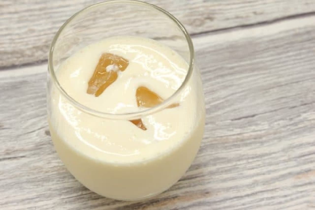 Easy yogurt shake recipe without a blender