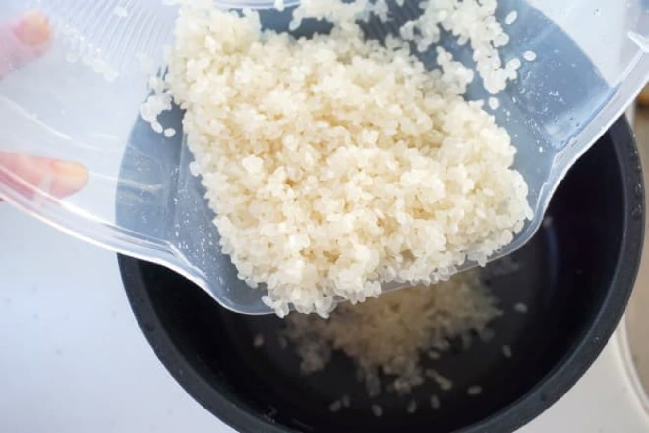 Daiso "rice wash ball"