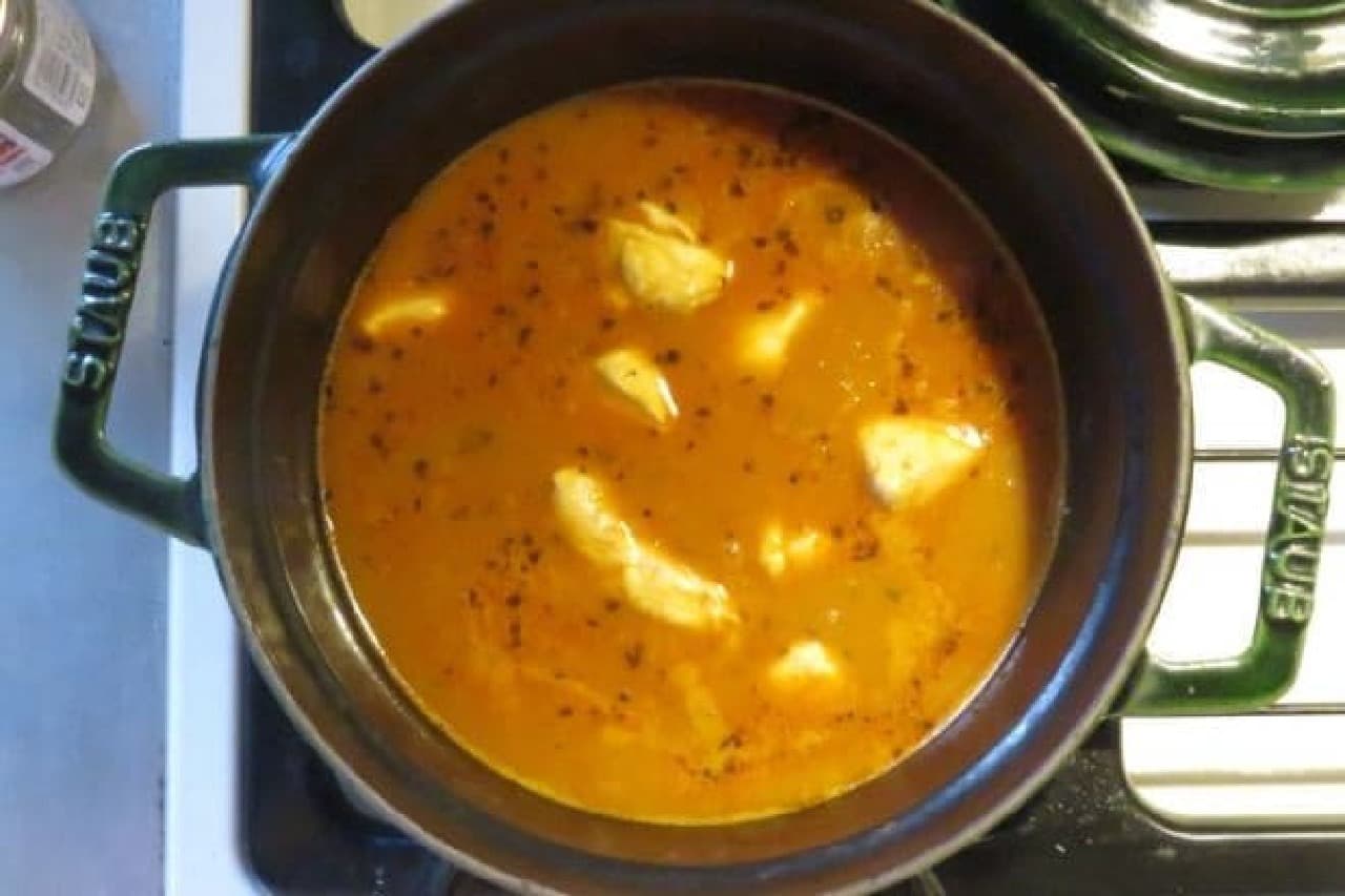 Indian taste butter chicken curry