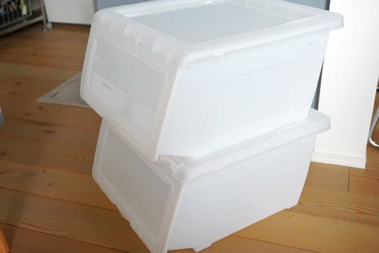 Daiso's "Stack Box"