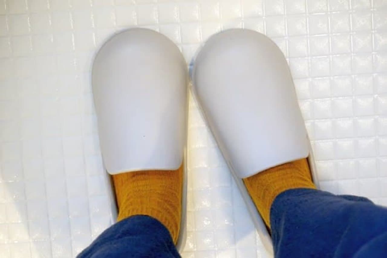 Mana "Bath slippers"
