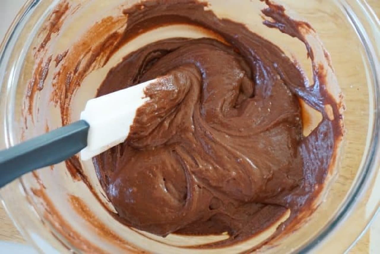 Fondant chocolate with hot cake mix