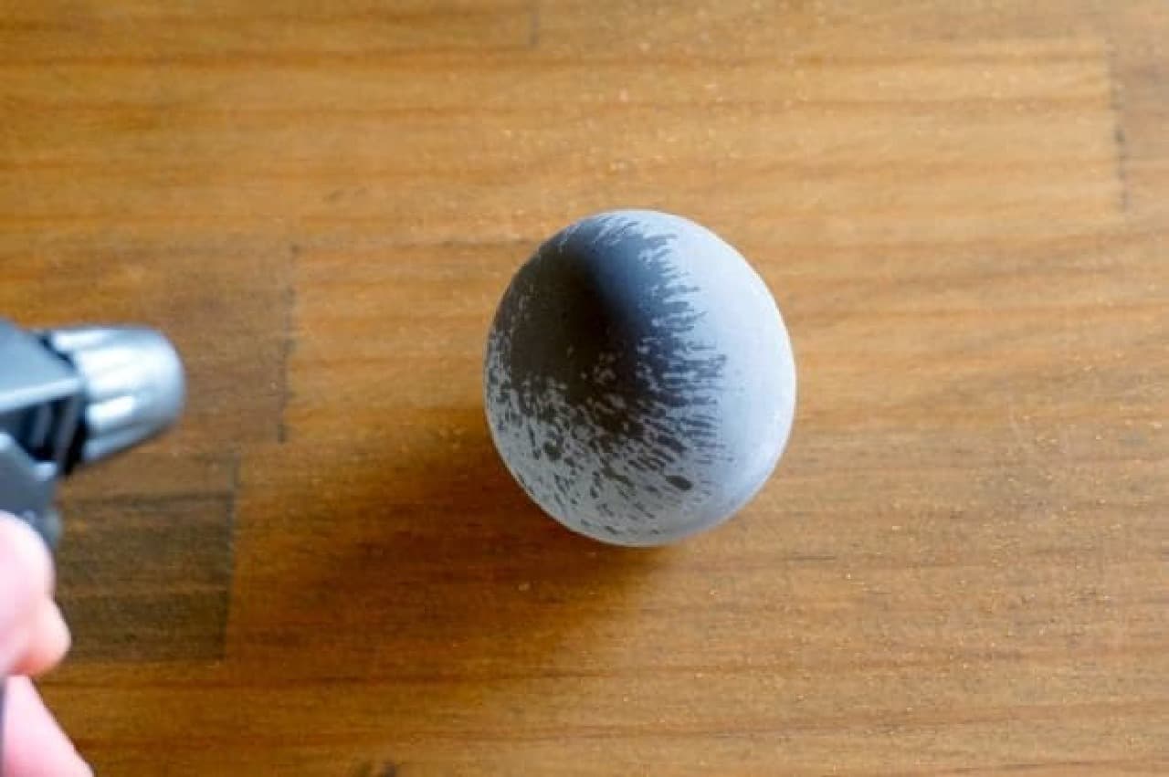 Daiso "Egg-shaped diatomaceous earth"