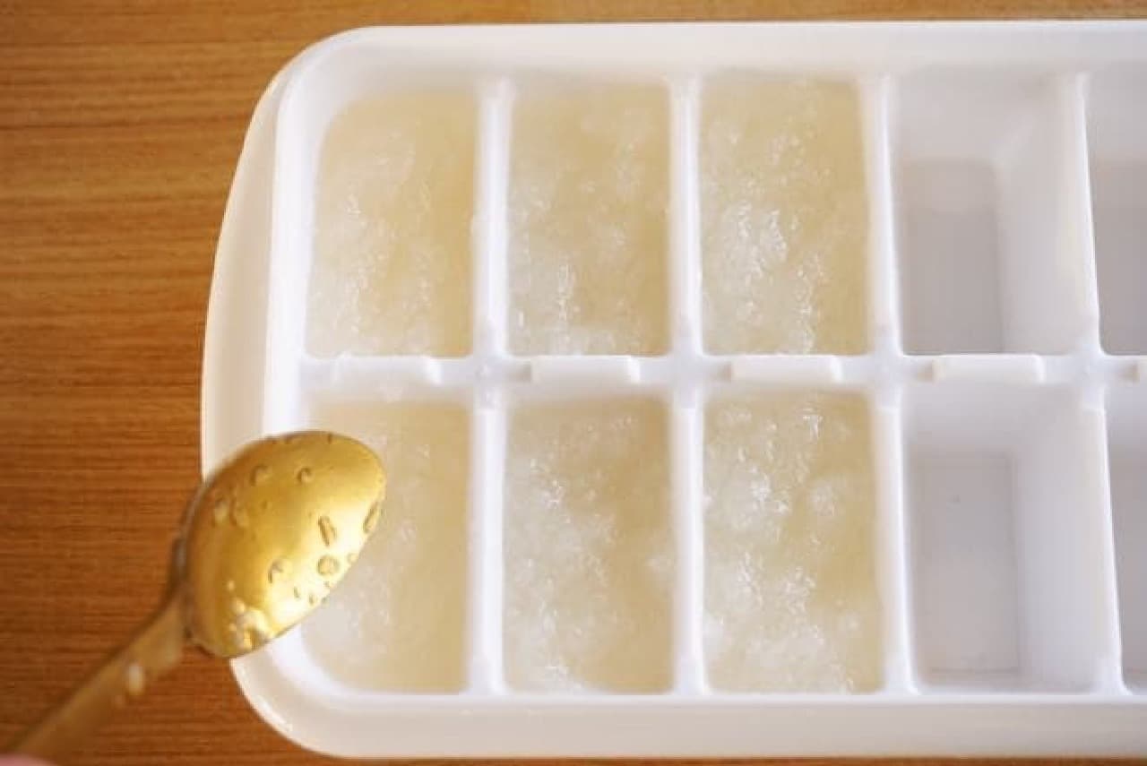 製氷皿で冷凍大根おろし