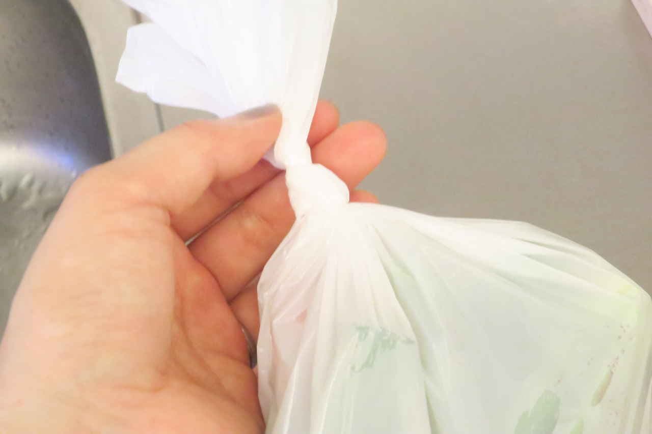 A bag that does not smell kitchen waste