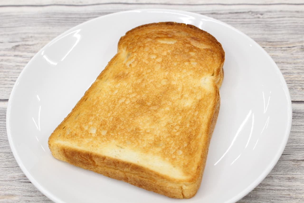 Simple tips to prevent the toast from getting damp just by XXing the plate--Keeping the deliciousness of freshly baked crispy ♪