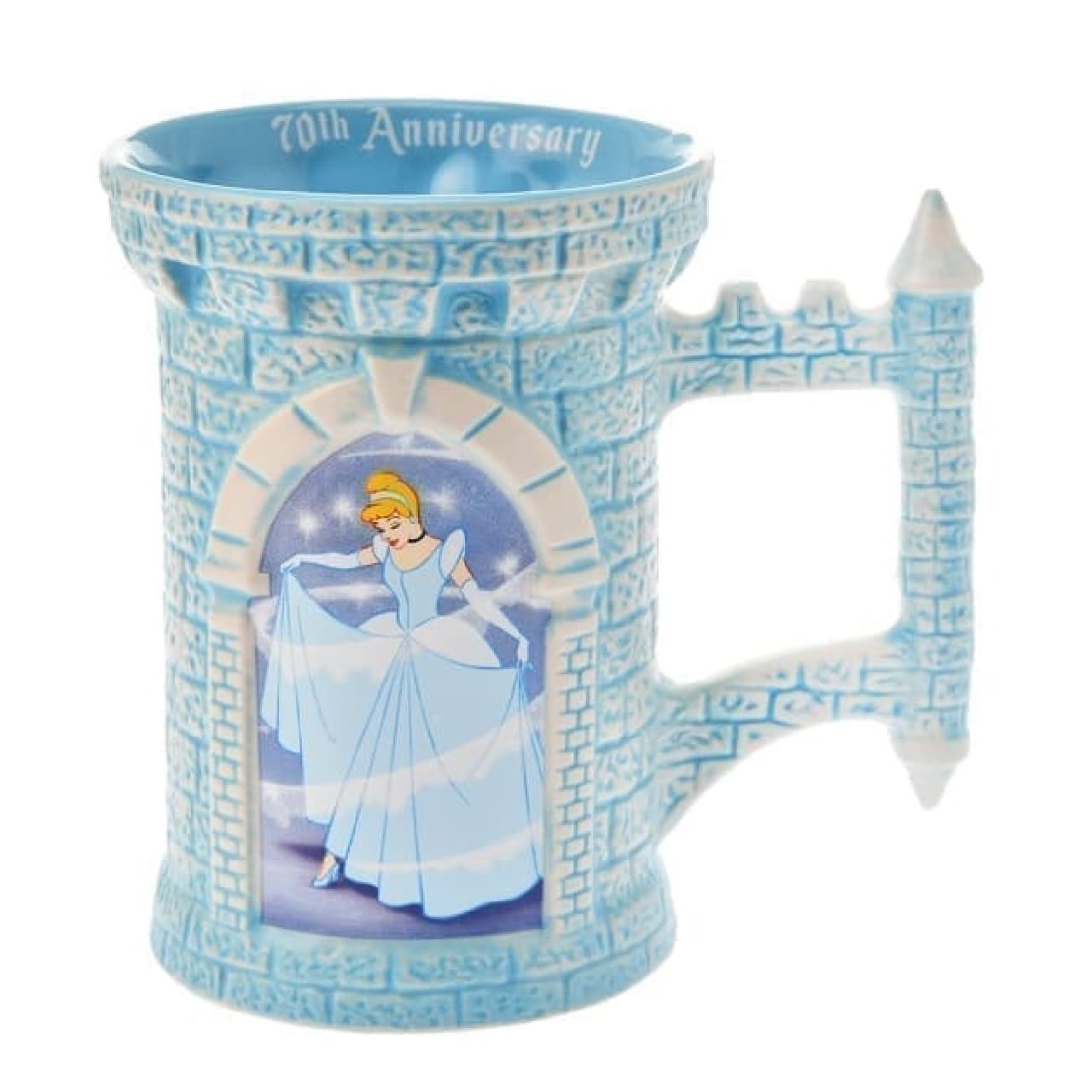 Cinderella 70th Anniversary Goods at Disney Store-"Glass Shoes" Smartphone Stand