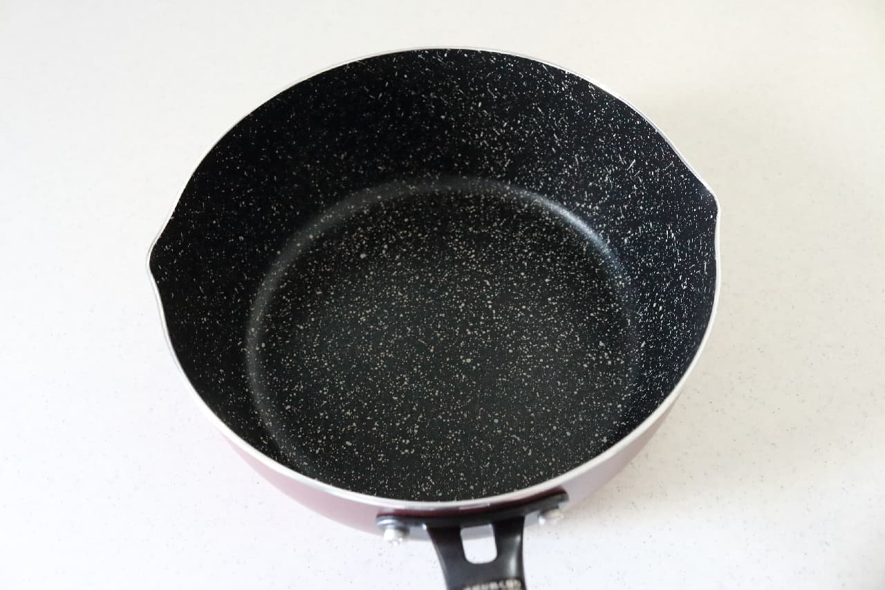 Deep frying pan "Mega Hooka"