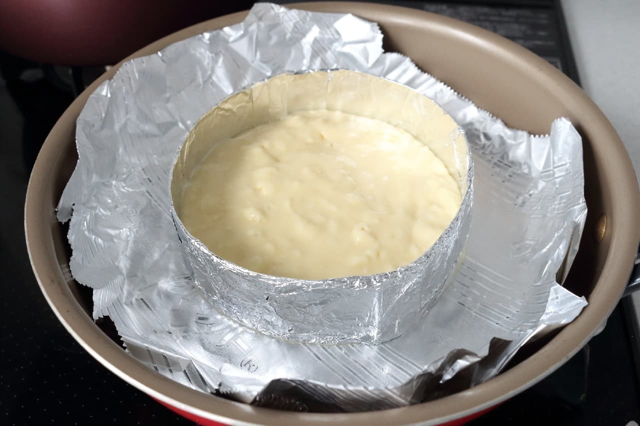 牛乳パックとアルミホイルで手作りする厚焼きホットケーキの型