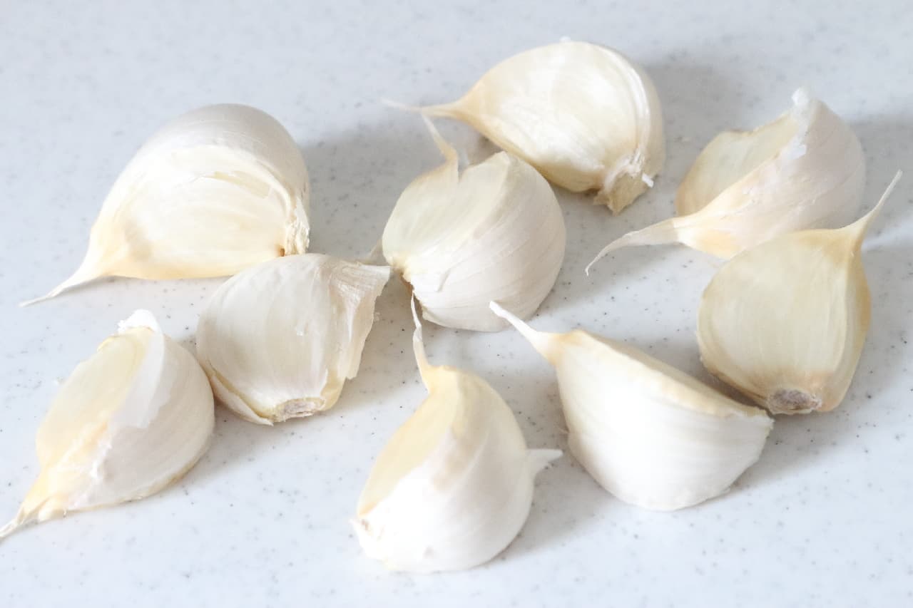 Long-lasting flavor! Freezing garlic
