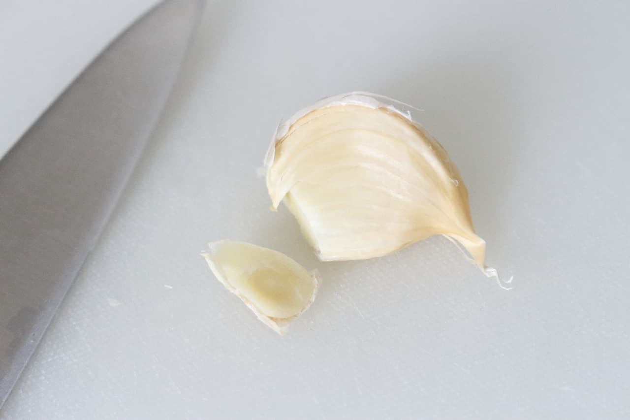 Long-lasting flavor! Freezing garlic
