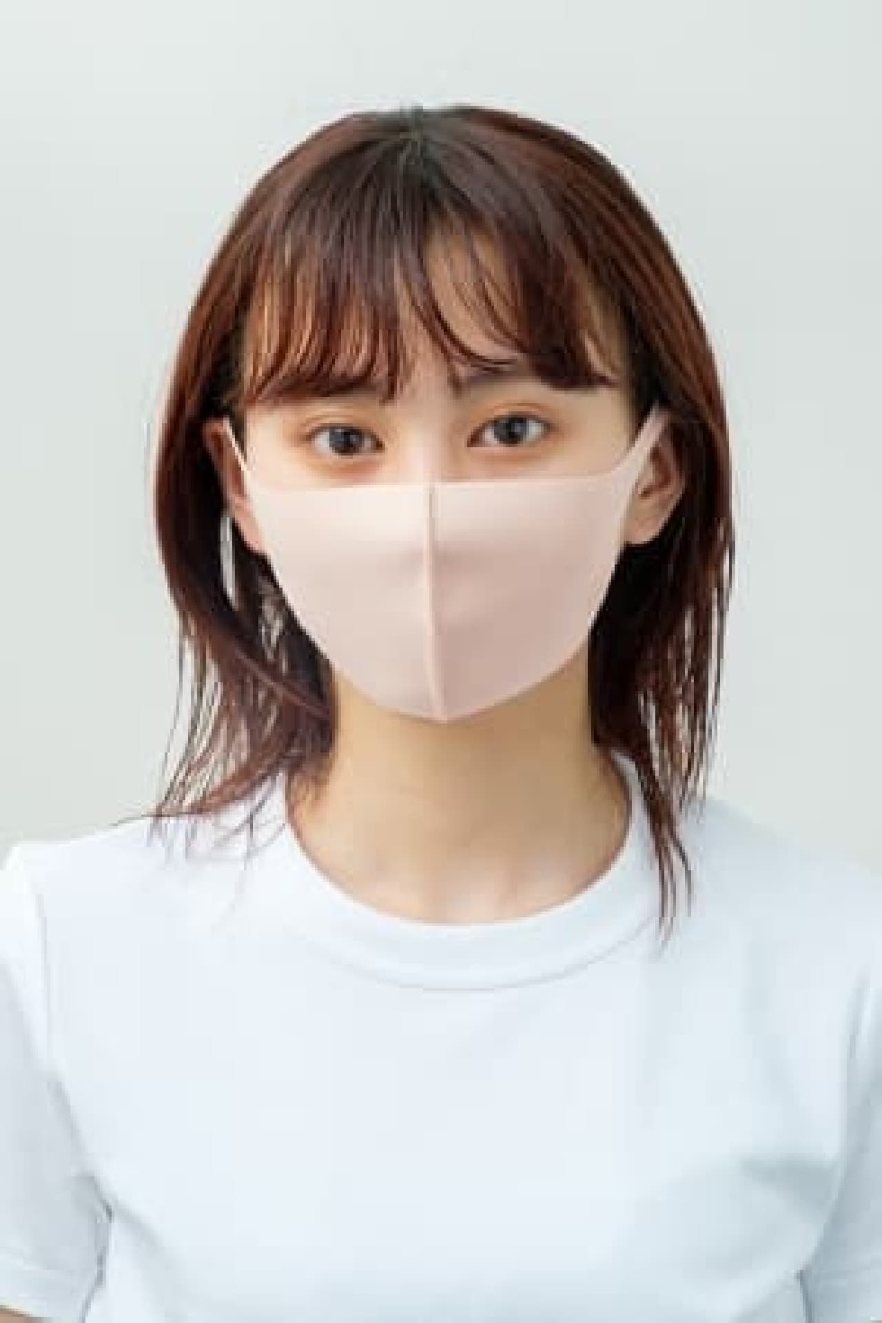 涼感素材のマスク「ANYe（エニー）」 -- 抗菌や防臭効果も