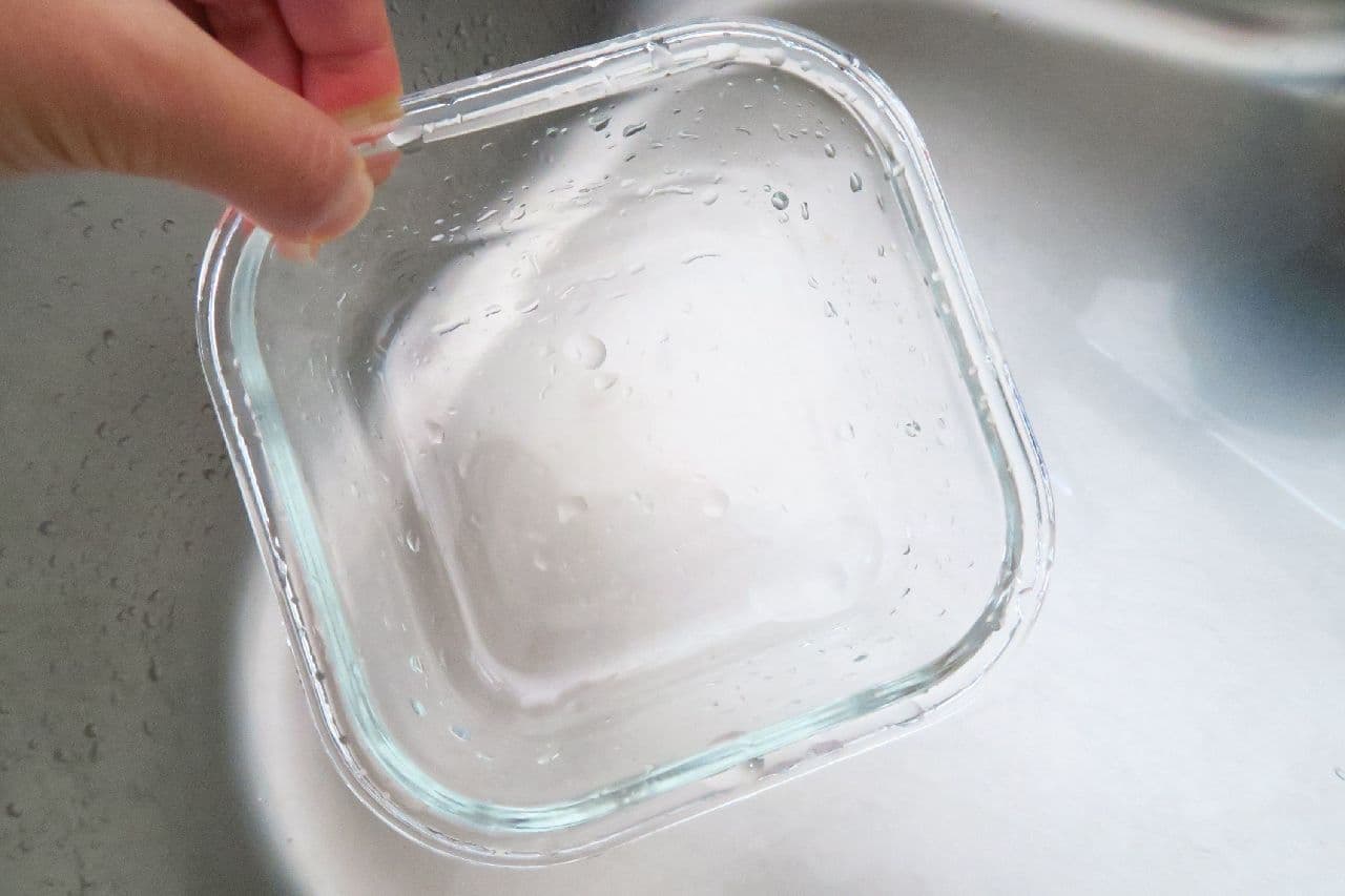 ニトリ「耐熱ガラス保存容器」はお皿代わりに使える -- カレーの色移りや魚のにおい移りも安心
