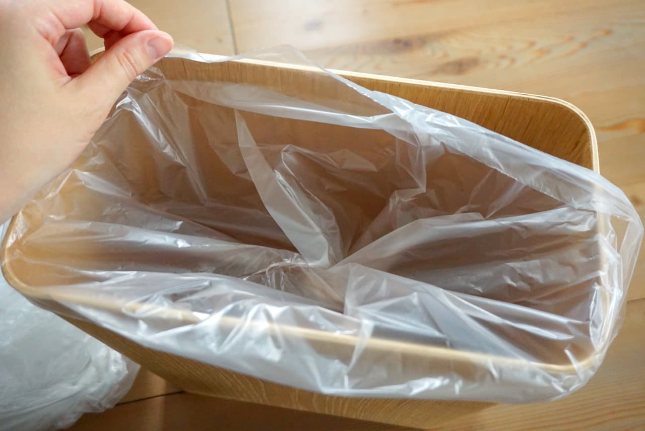Next is an easy-to-use garbage bag