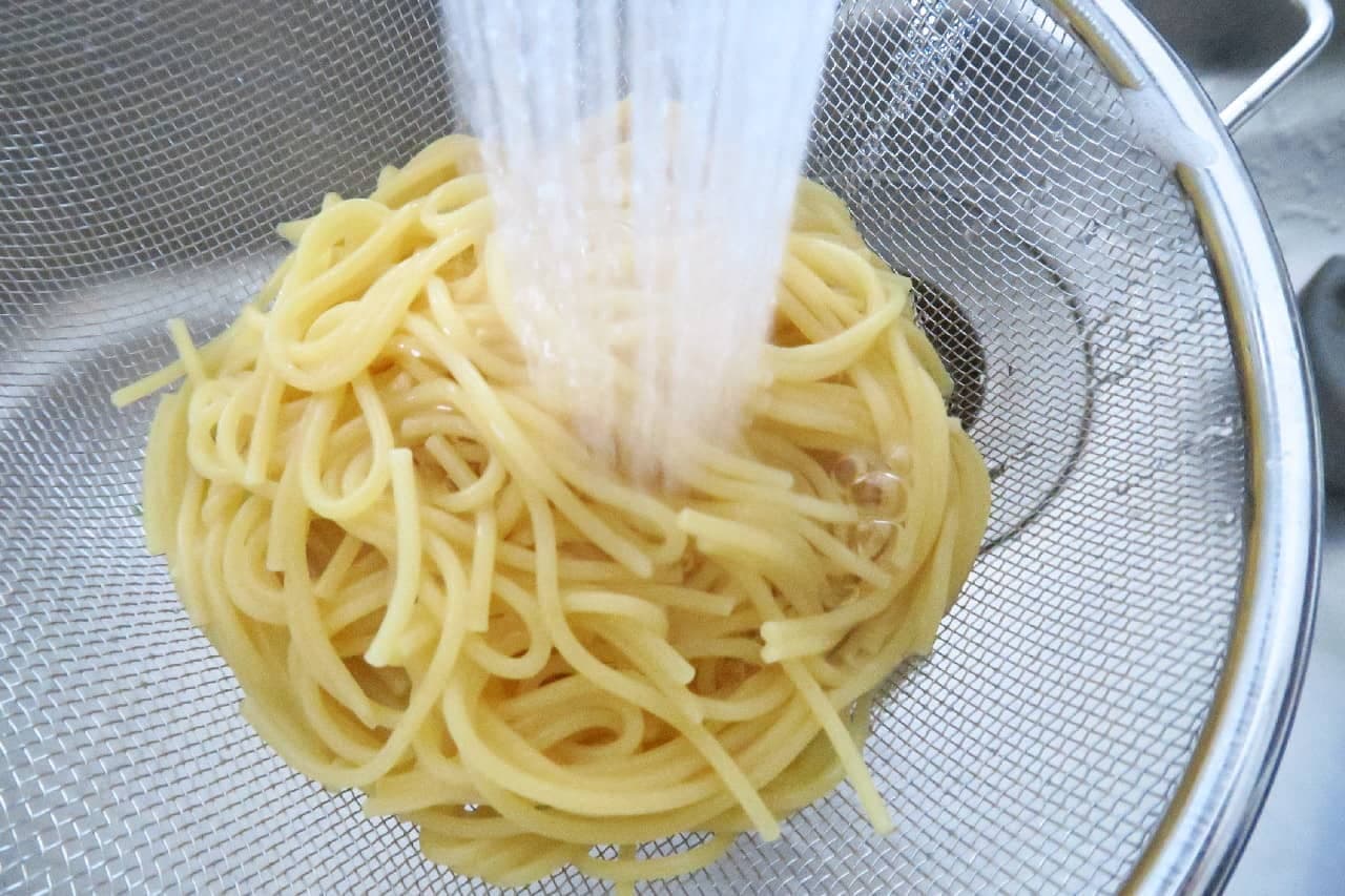 The trick to make spaghetti like Chinese noodles with baking soda
