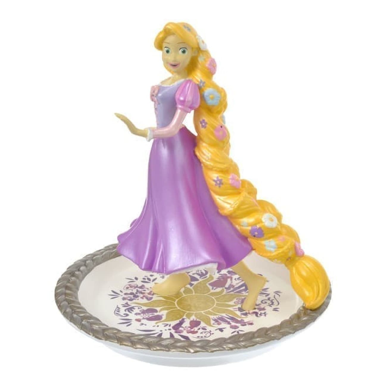 "Rapunzel on the Tower" 10th Anniversary Goods at Disney Store --Beautiful Eyeshadow Palettes, Figures, etc.