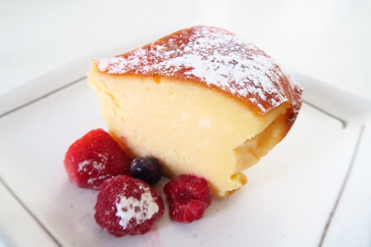 Basque Cheesecake & New York Cheesecake Recipe--with White Chocolate