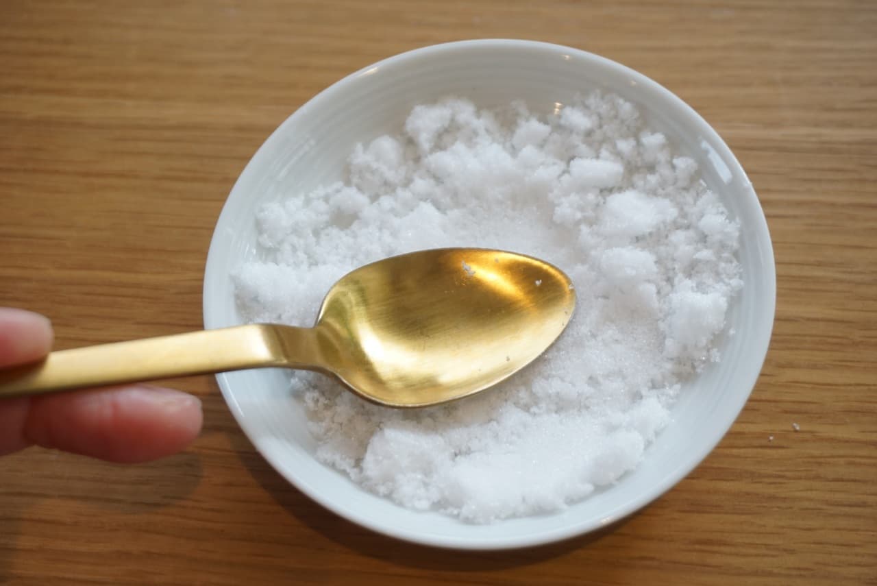 固まった砂糖をサラサラにする方法