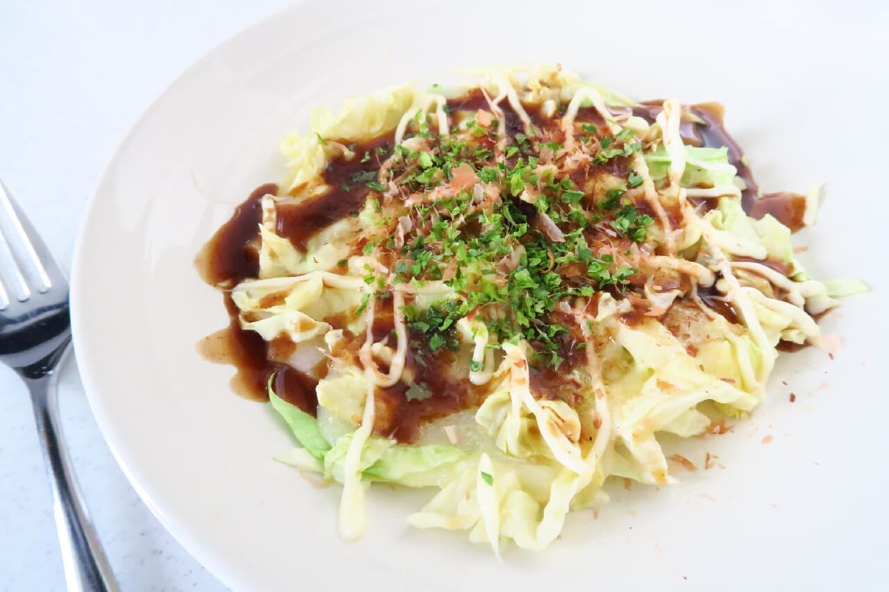 Butter soy sauce mochi, okonomiyaki style of mochi, amazake shiruko --Three simple recipes for mochi