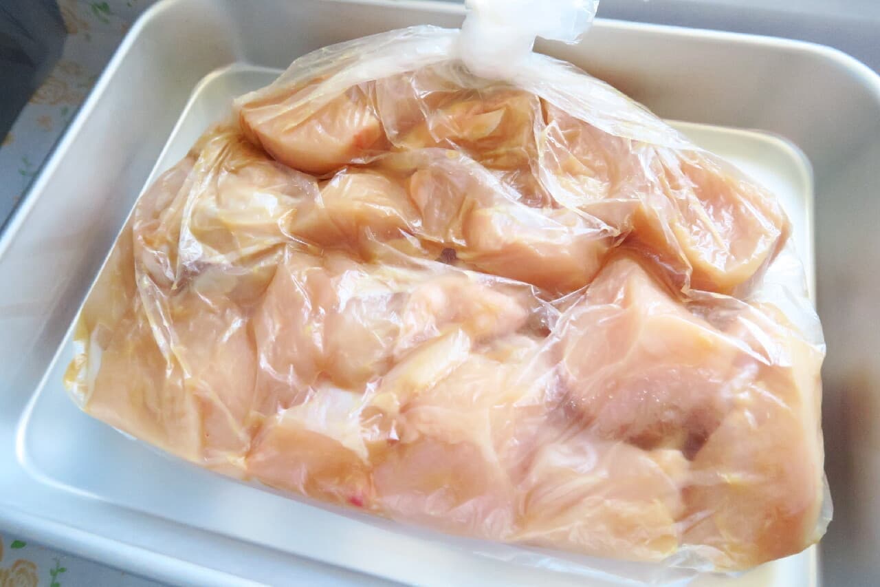 しっとりジューシー♪ 鶏むね肉のポン酢漬け -- 下味冷凍で簡単調理