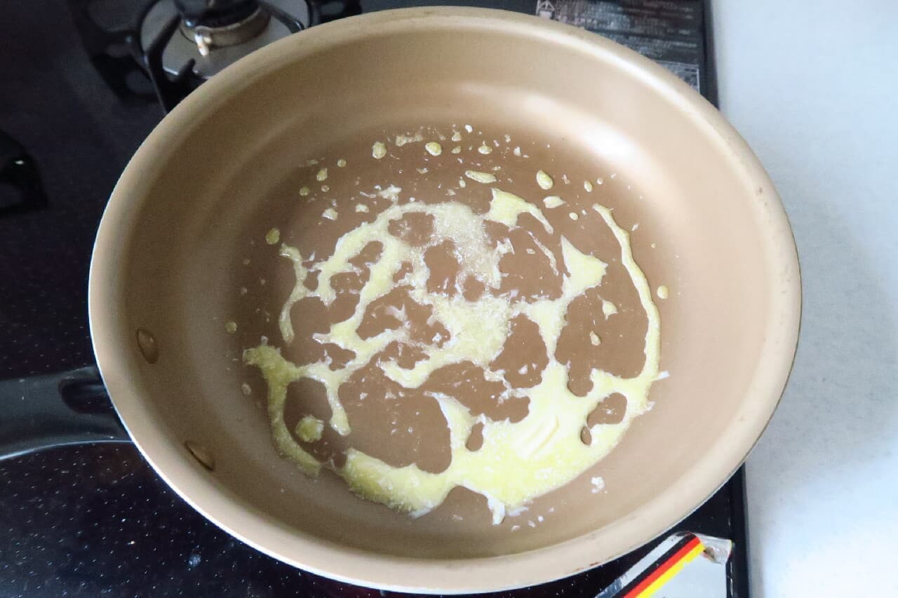 フライパンで簡単！バタートーストのレシピ -- 後片付けラクに