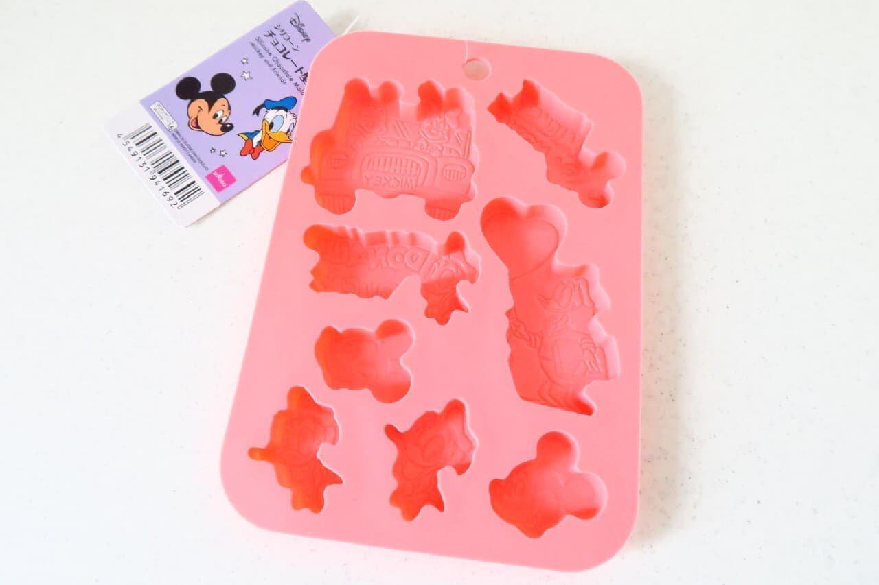 [Daiso] Disney's cake mold summary --For making hot cakes and chocolates