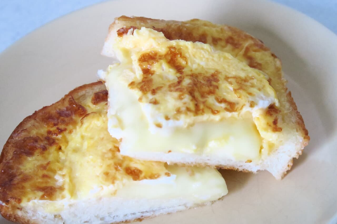 フライパンで簡単♪ オムレツトーストのレシピ -- 中からチーズがとろり